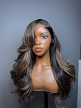 Load image into Gallery viewer, 7x7 Liyah Beige Highlights