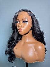 Load image into Gallery viewer, Lauryn