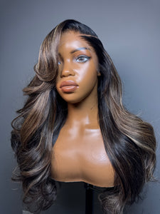 7x7 Liyah Beige Highlights