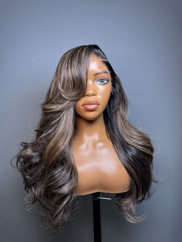 7x7 Liyah Beige Highlights