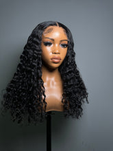 Load image into Gallery viewer, Nae Blunt Cut