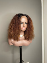 Load image into Gallery viewer, Lola Honey Blonde